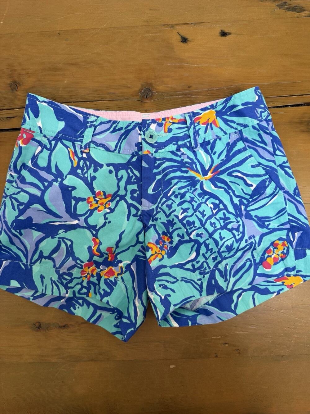 Lilly Pulitzer Callahan Shorts Size 0 Iris Blue Mai Tai Tropical Print Coastal